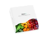 Caja de **test nutrigenético** con diseño moderno, mostrando una vibrante selección de frutas y verduras frescas.